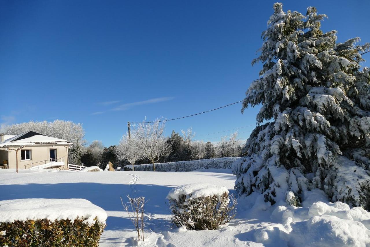 Le Gite De L'Adrech Lacaune Esterno foto